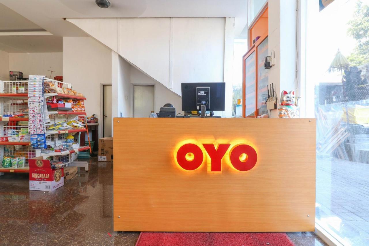 Oyo 1670 Likko Inn Denpasa Buitenkant foto